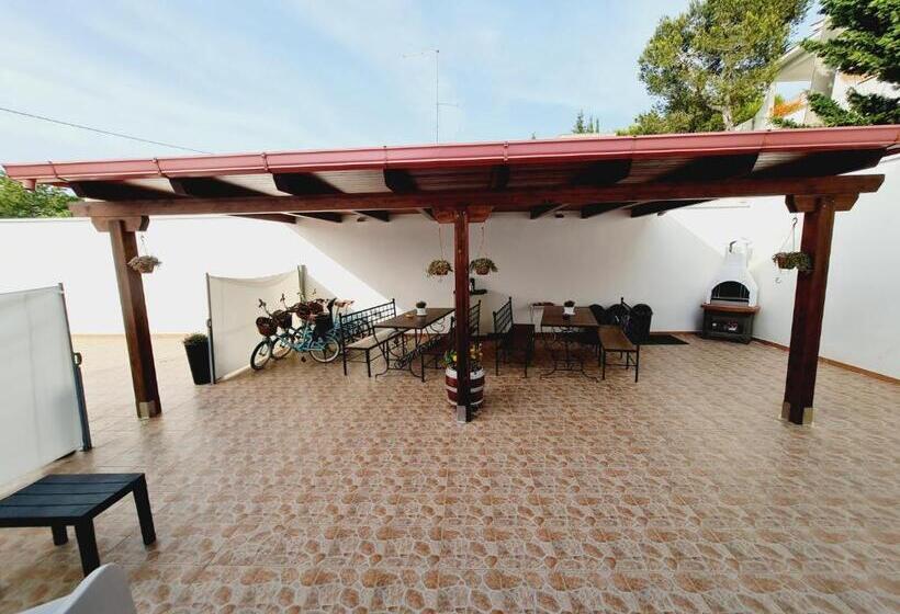اتاق لوکس, Medusa Room Apartment