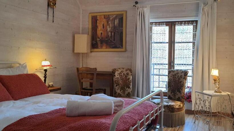 חדר סטנדרט, Le Castellou