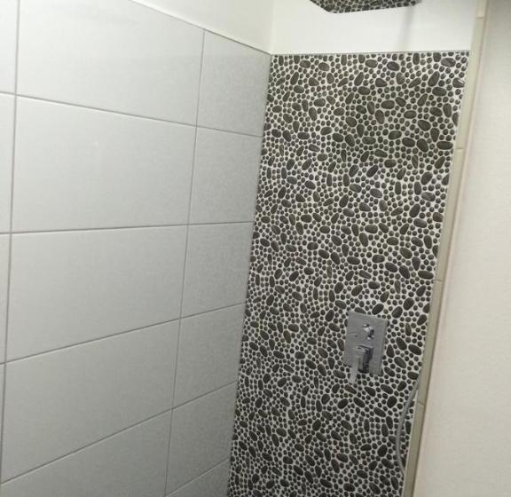 استودیوی لوکس, High Level Apartment