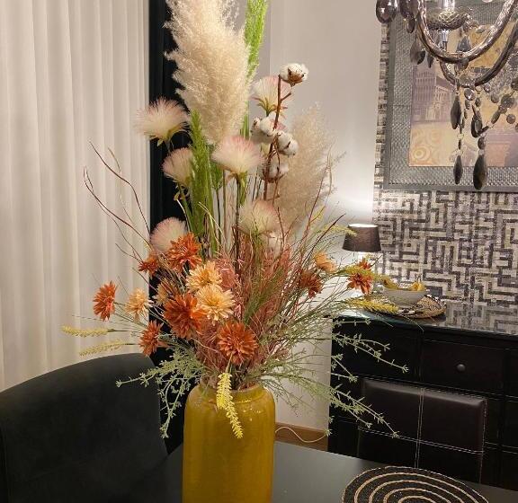 استودیو استاندارد با تراس, High Level Apartment