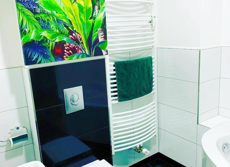 استودیو استاندارد با تراس, High Level Apartment