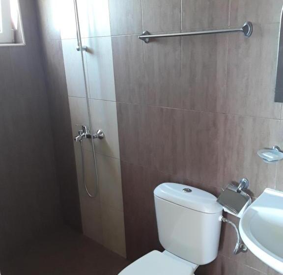 Трехместный Номер Стандарт с Балконом, Emerald