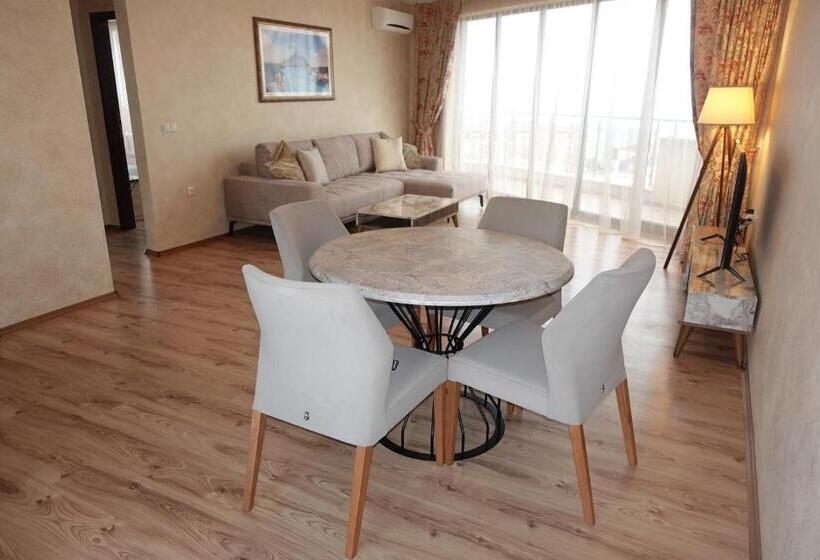 Апартаменты Deluxe 1 Спальня, Millennium Apart Complex