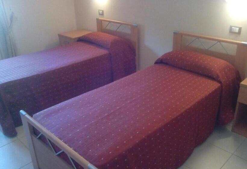 غرفة قياسية ثلاثية, Park Hotel Montpellier