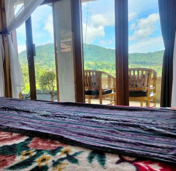 חדר דלוקס, Bukit Luah Sidemen