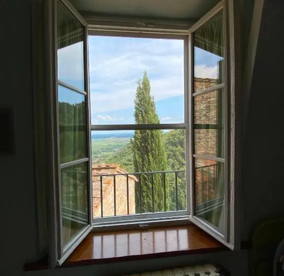 スタンダードトリプルルーム, Castelvecchio Alto
