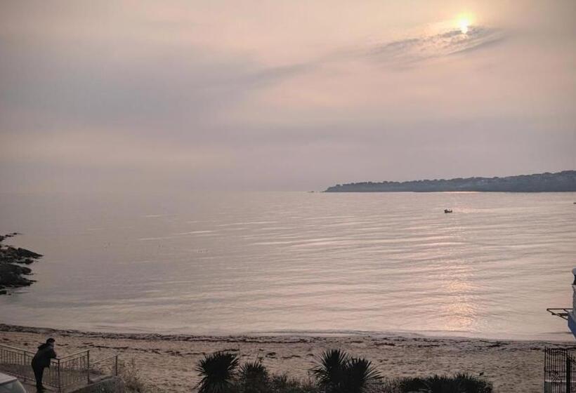 Triple Room Sea View, Guest House Karamihalevi