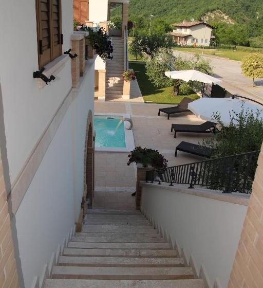 شقة غرفتين نوم مطلة على حمام السباحة, Residence Stella Del Gran Sasso