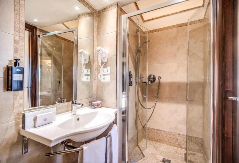 חדר סטנדרט לשלושה, Abbazia Collemedio Resort & Spa