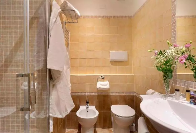 コンフォートルーム, Abbazia Collemedio Resort & Spa