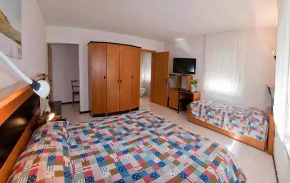スタンダードトリプルルーム, Albergo Alla Torre