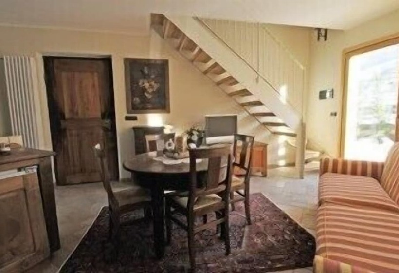 شقة غرفتين, Au Petit Chevrot