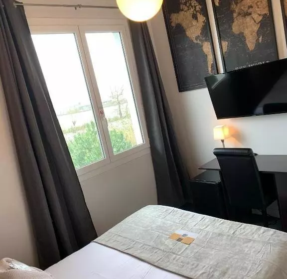 スイート, Logis Hôtel Aux Berges De L Aveyron