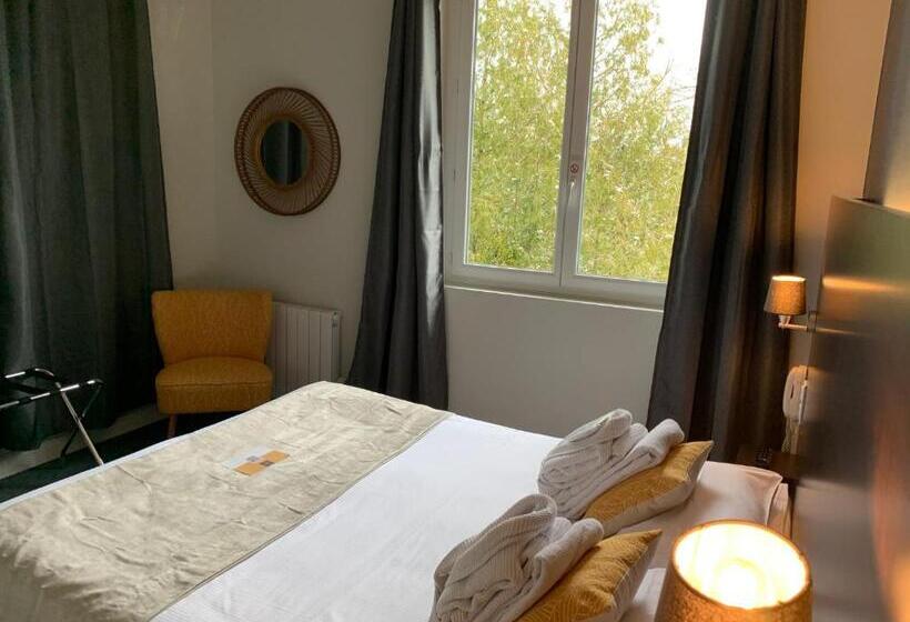수피리어 룸, Logis Hôtel Aux Berges De L Aveyron