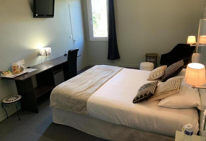 高级大房间, Logis Hôtel Aux Berges De L Aveyron