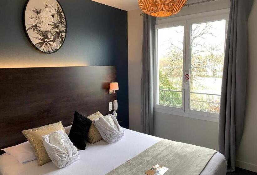 高级大房间, Logis Hôtel Aux Berges De L Aveyron