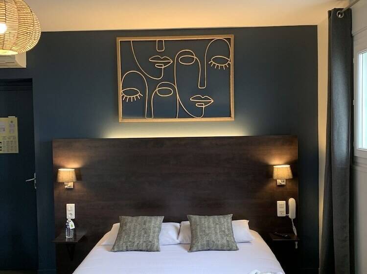 家庭间, Logis Hôtel Aux Berges De L Aveyron