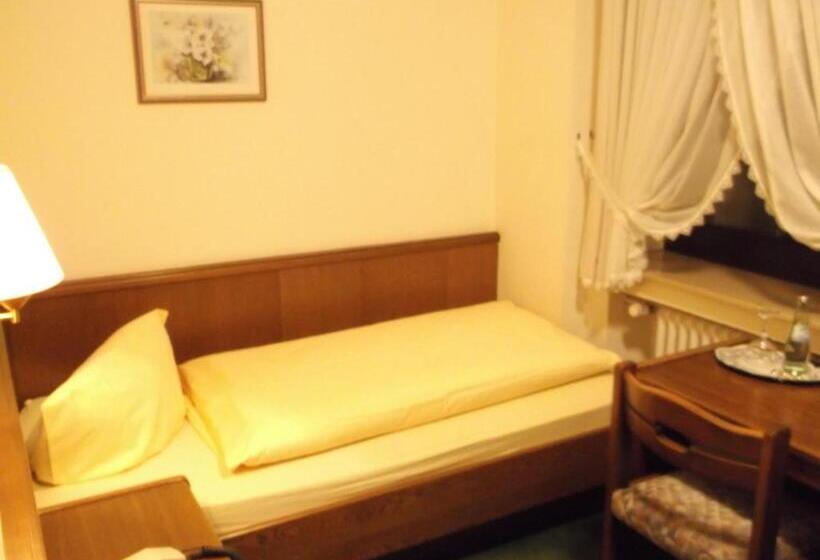 스탠다드 싱글 룸, Deitmer