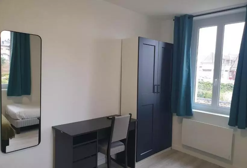 Standard Yhden Hengen Huone, Des Bains