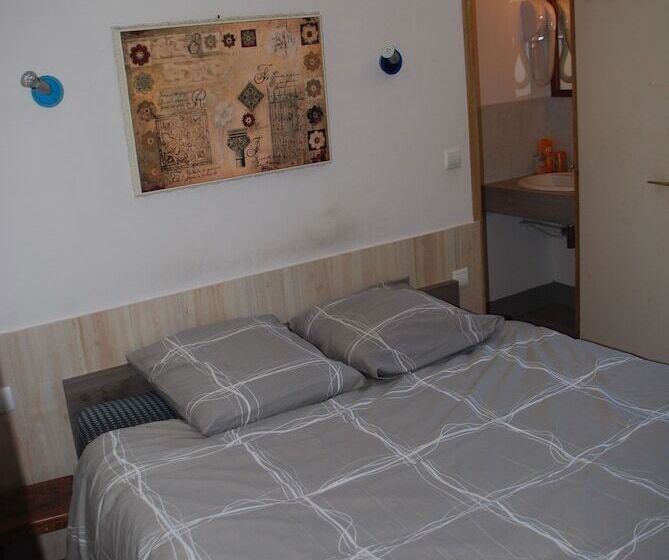 标准单人间, Des Bains