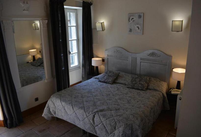 Номер Superior, Des Consuls