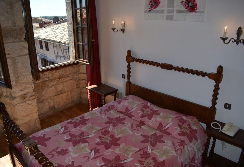 Номер Стандарт, Des Consuls