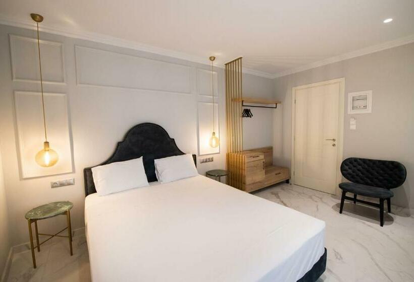 バルコニー付きデラックスルーム, Eva Beach