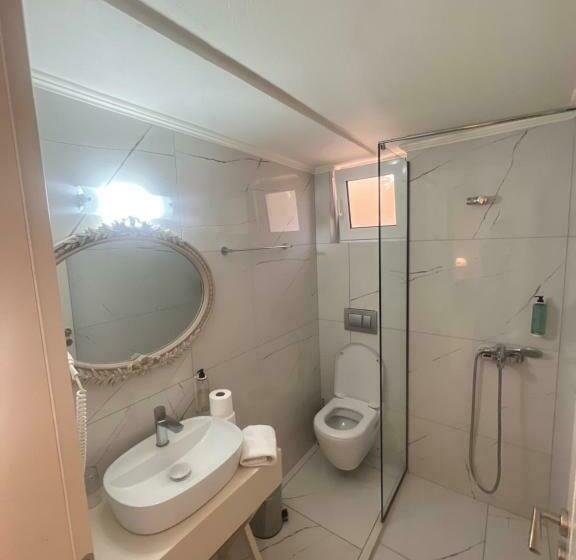 バルコニー付きデラックスルーム, Eva Beach