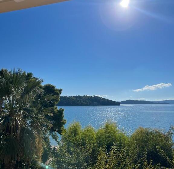 オーシャンビューデラックスルーム, Eva Beach