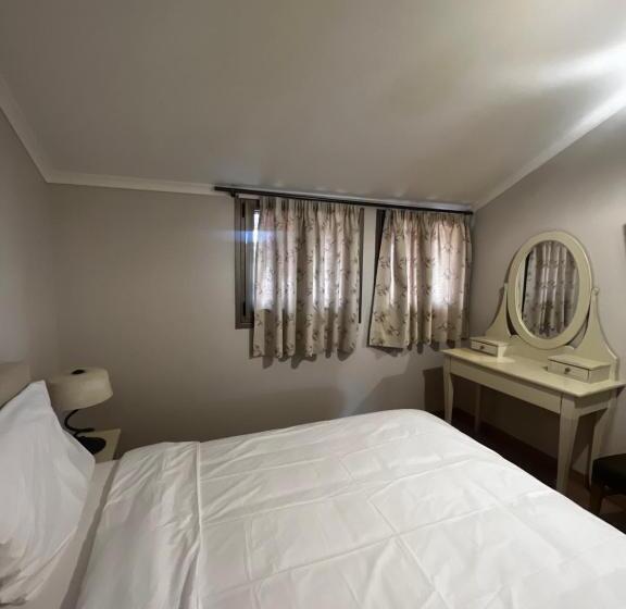 スイート（家族用）, Eva Beach