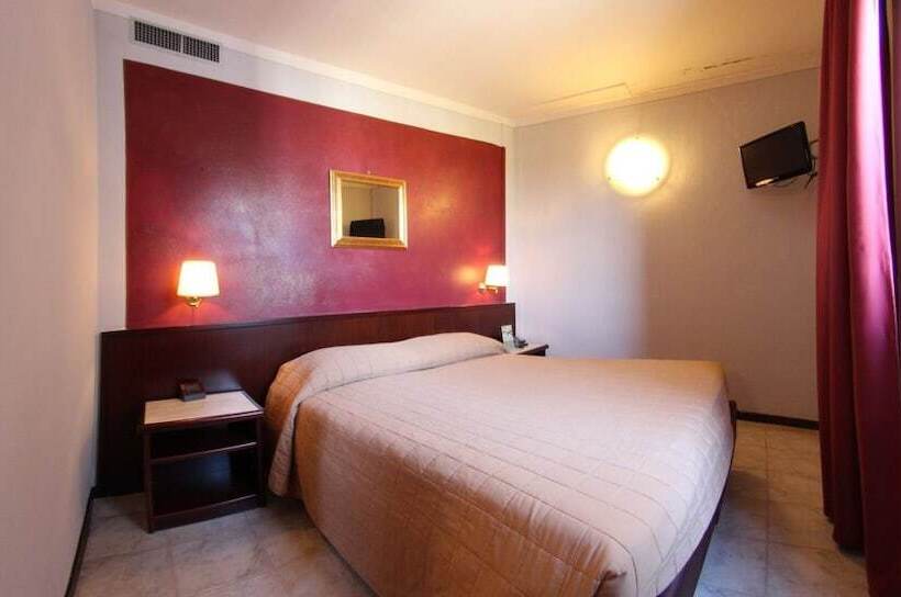 스탠다드 룸, Forum