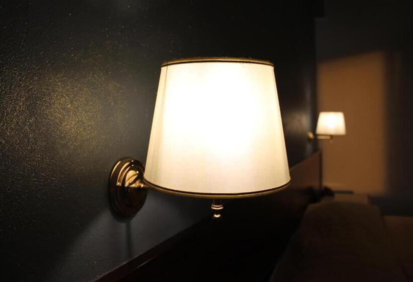 스탠다드 룸, Forum