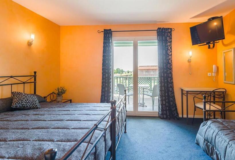 Номер Стандарт Трехместный, Hôtel Minvielle   Résidence Les Oliviers