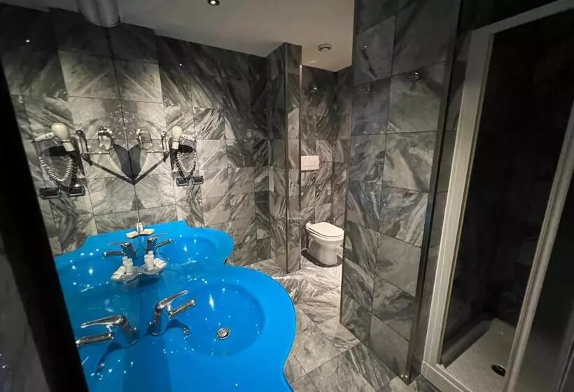 سوییت جونیور لوکس, La Fenice