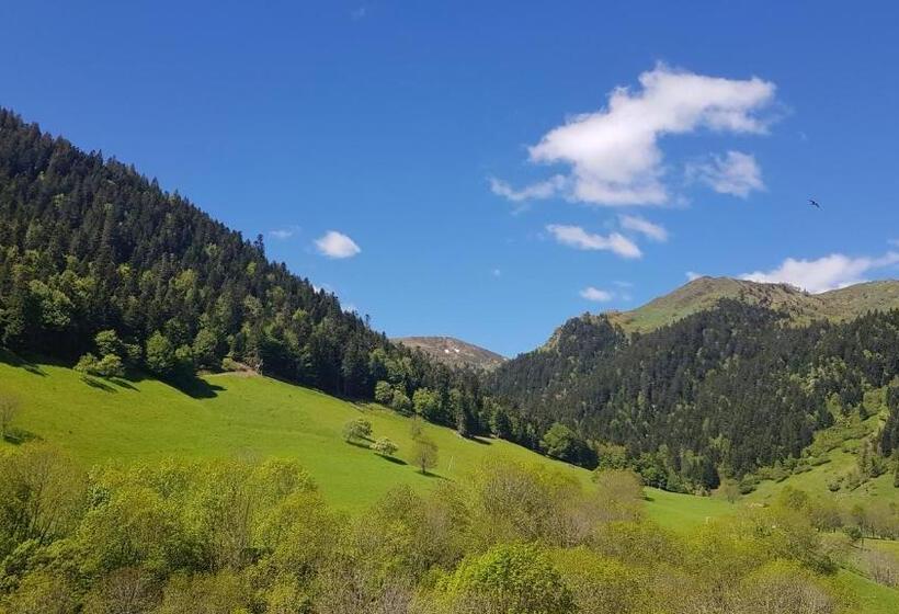 غرفة قياسية, Logis Hotels   Hôtel   Restaurant   Bar   Le Sapin Fleuri