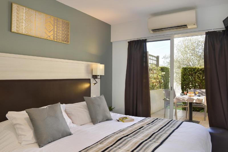 スタンダードルーム, Logis Hotel Restaurant L Escapade