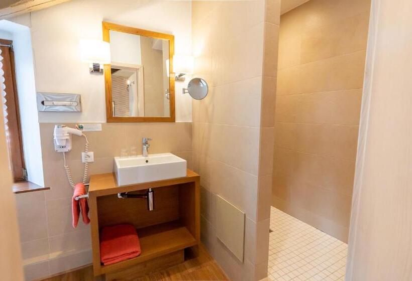 غرفة سوبيريور, à L'oriel