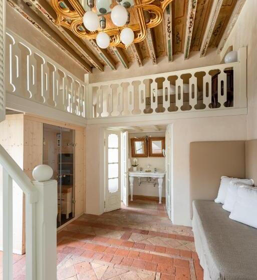 스위트, Palazzo Novello