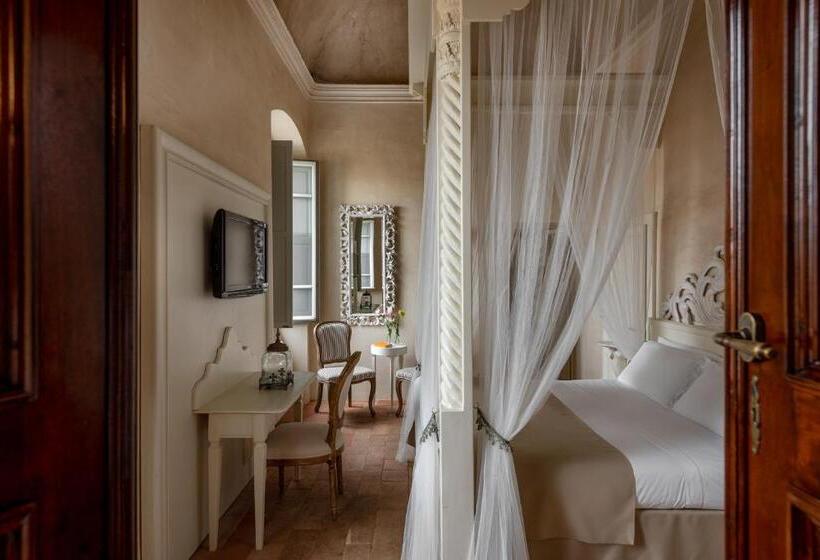 스위트, Palazzo Novello