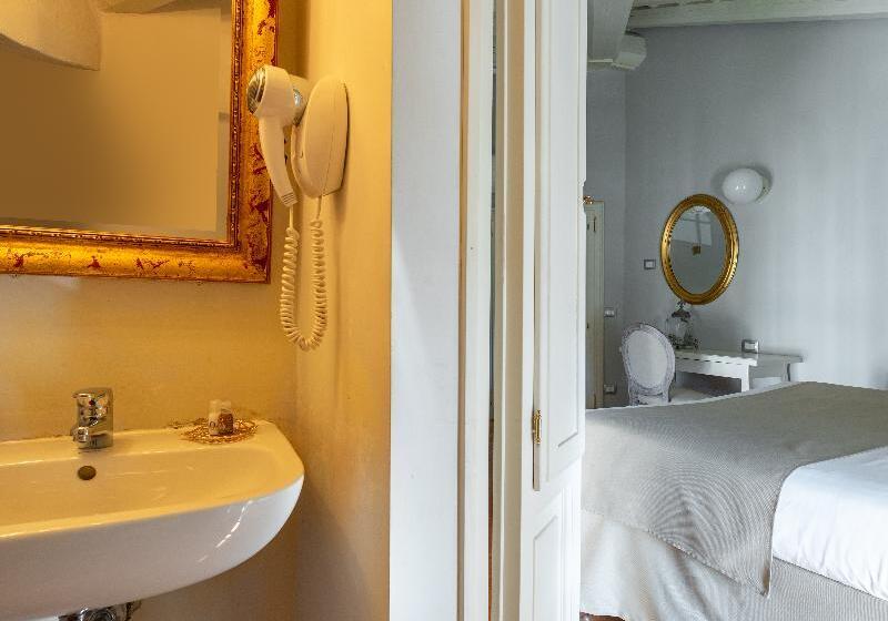 이코노미 룸, Palazzo Novello