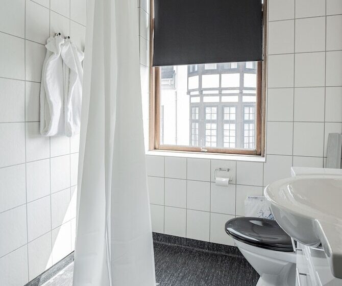 Номер Стандарт, Phønix Brønderslev