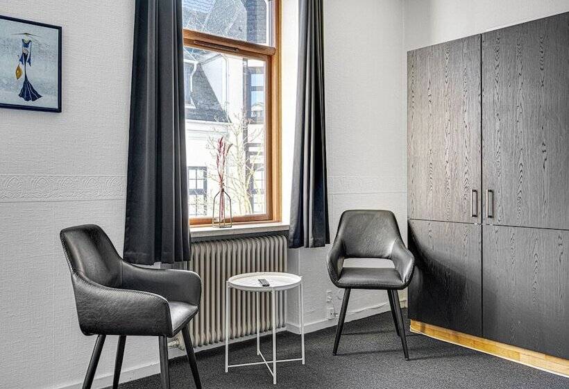 Номер Стандарт, Phønix Brønderslev