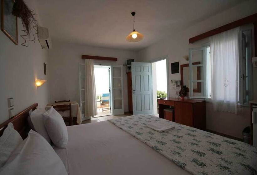 Студия Стандарт Вид на Море, Pirgos Stelida