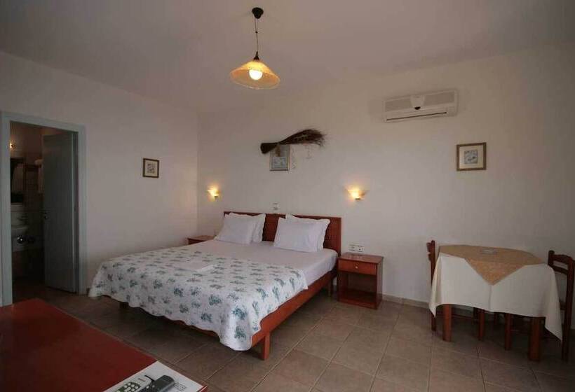 Студия Стандарт Вид на Море, Pirgos Stelida