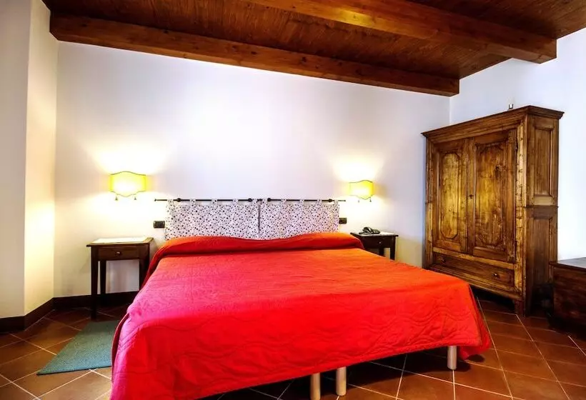 スタンダードルーム, Relais Castello Di Razzano
