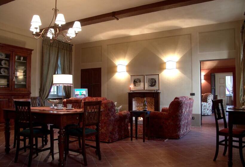 סוויטת סופריור, Relais Castello Di Razzano