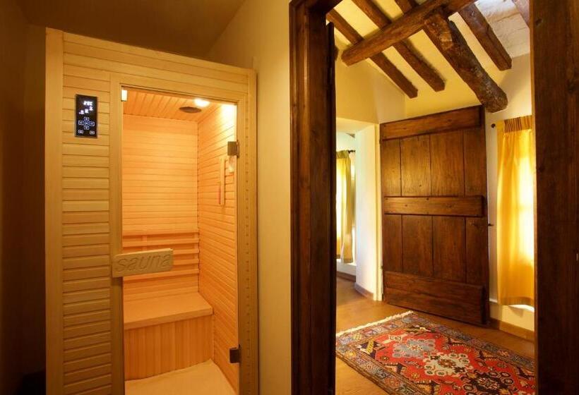 סוויטת סופריור, Relais Castello Di Razzano