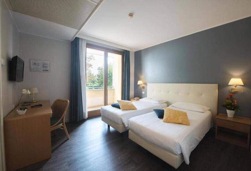 חדר סטנדרט עם מרפסת, Ristorante Primavera