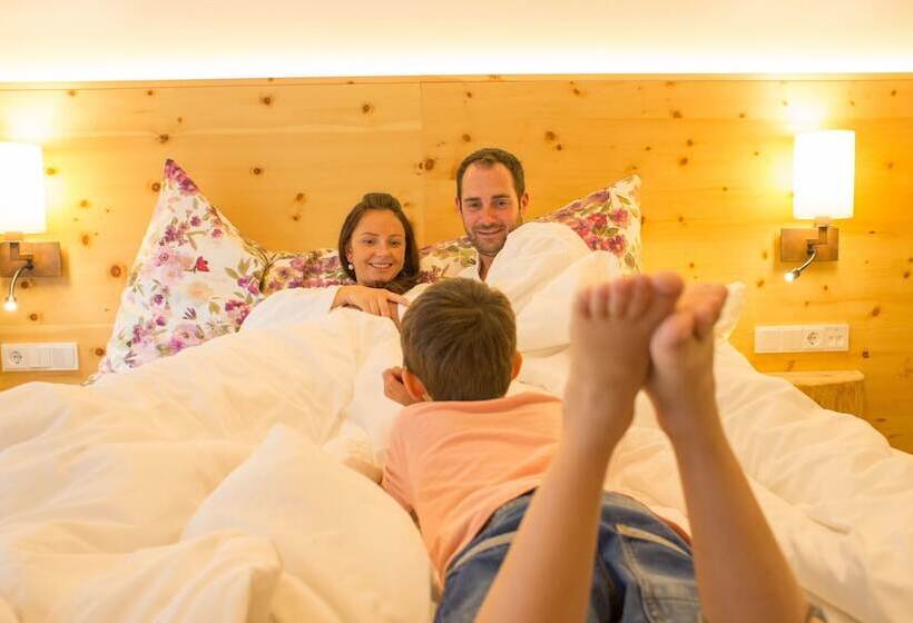 컴포트 스위트, Stadt Wien