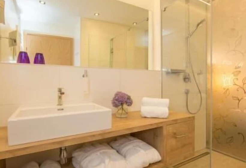 컴포트 스위트, Stadt Wien